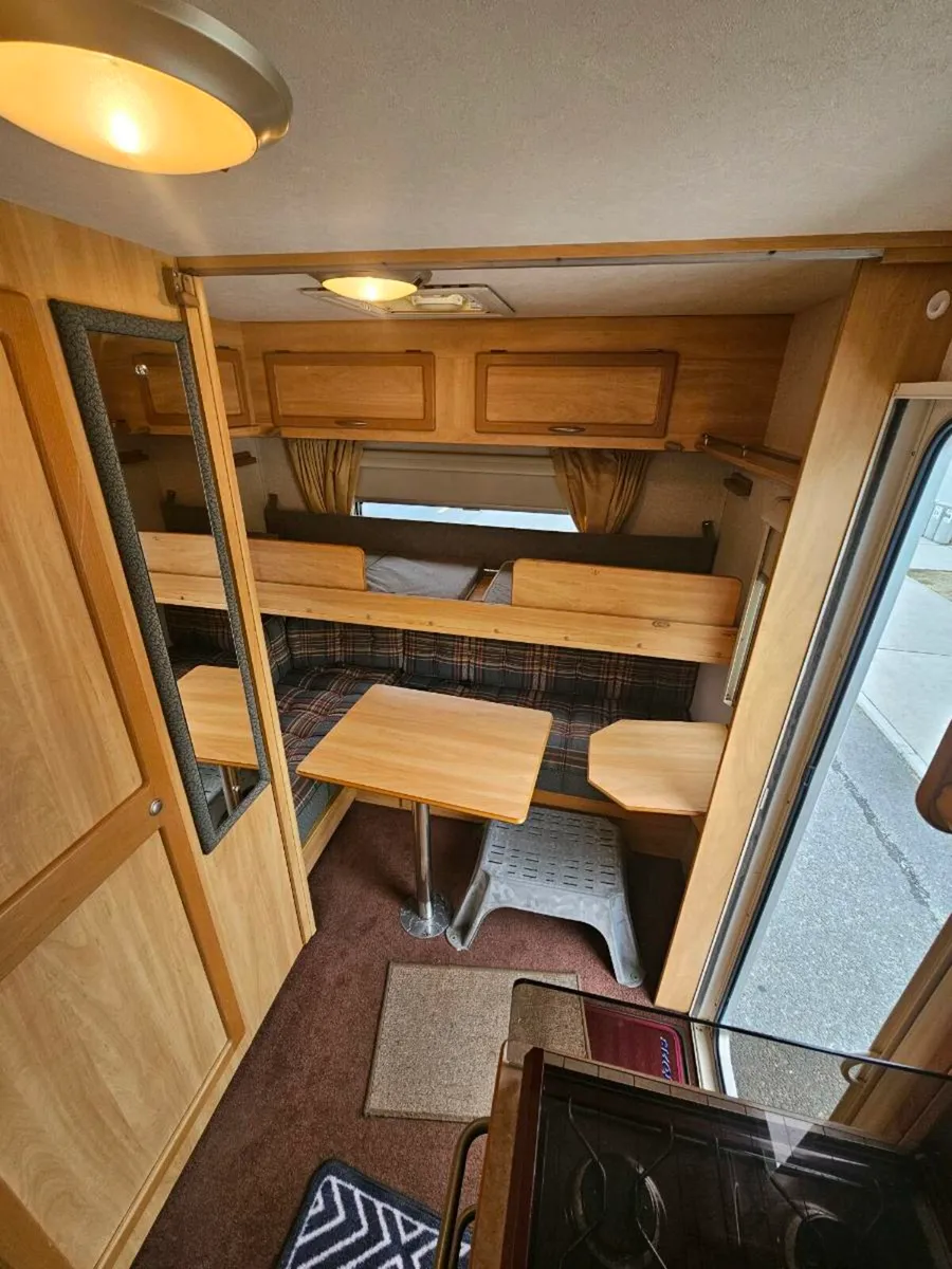 Mint Sterling caravan with full awning - Image 4
