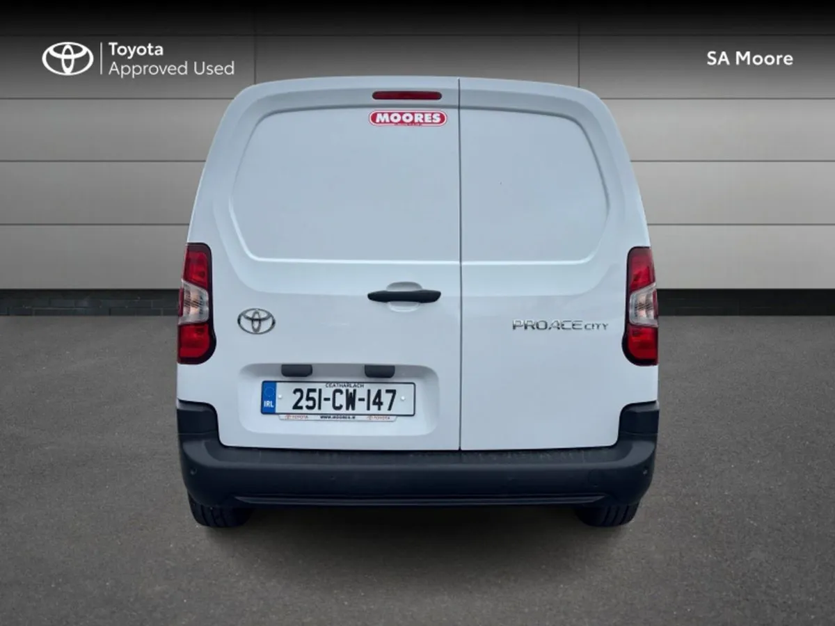 Toyota Proace 1.5 GX SWB 650KG - Image 4
