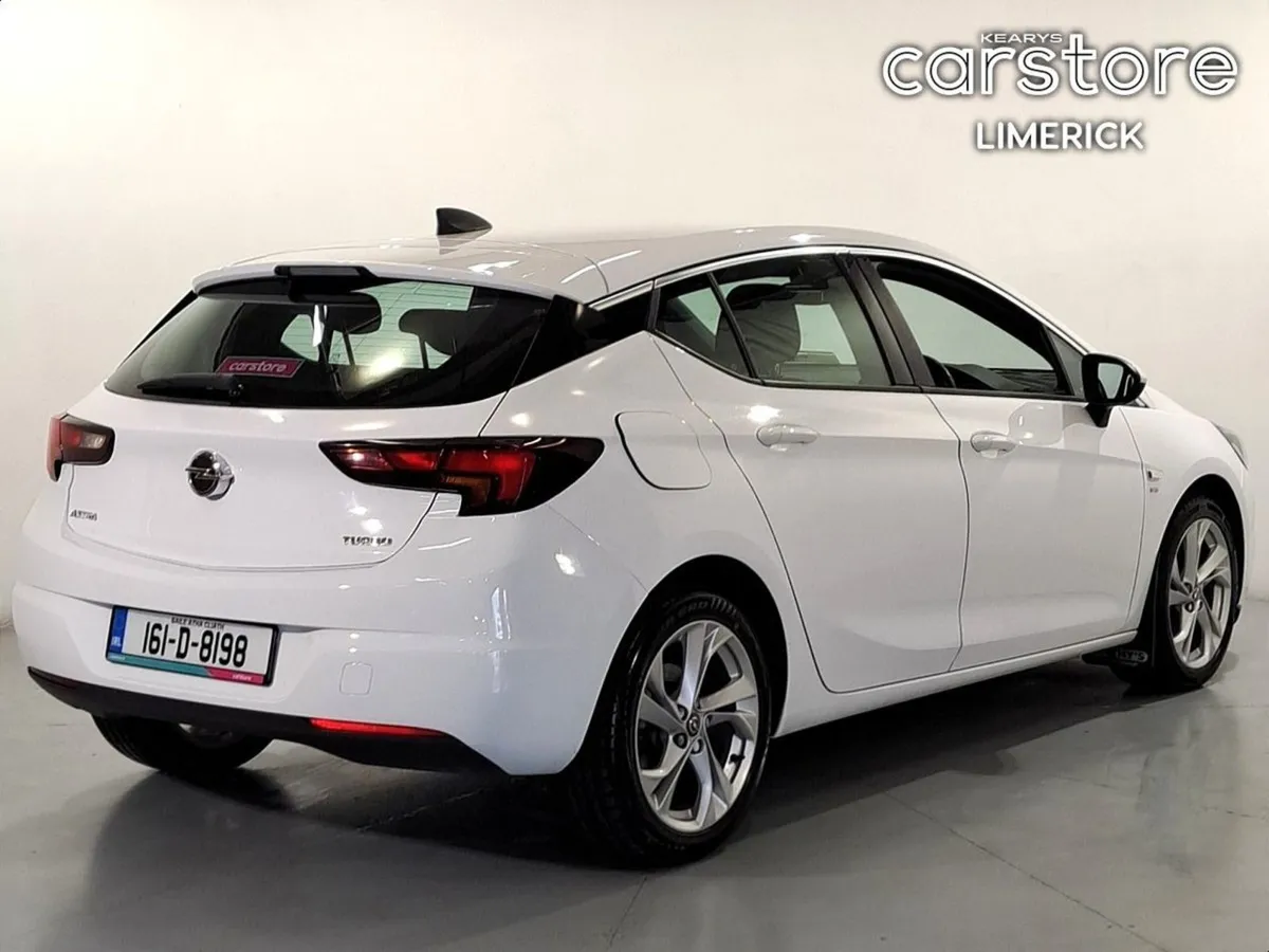 Opel Astra SRI 1.4t 150PS 5DR - Image 3