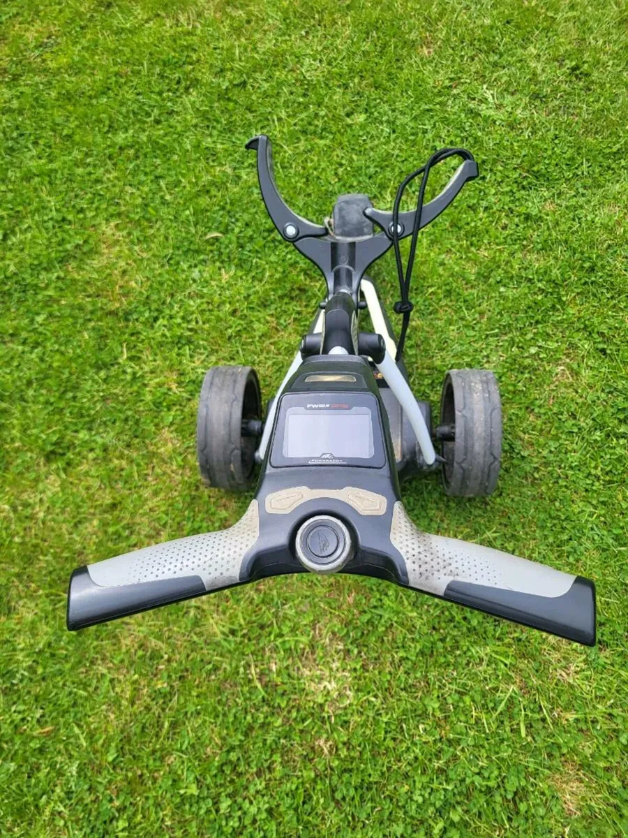 2 golf trollys - Image 1
