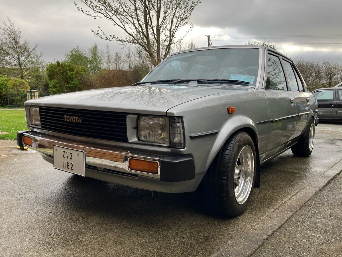 Toyota Corolla ke70 - Image 4