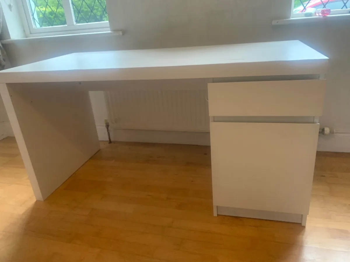 Desk and chair - Image 2