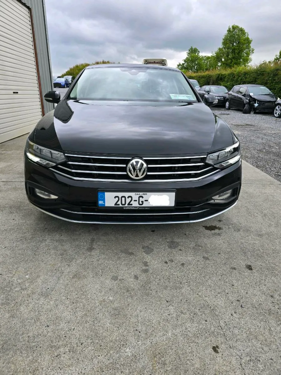 202 VW PASSAT - Image 4