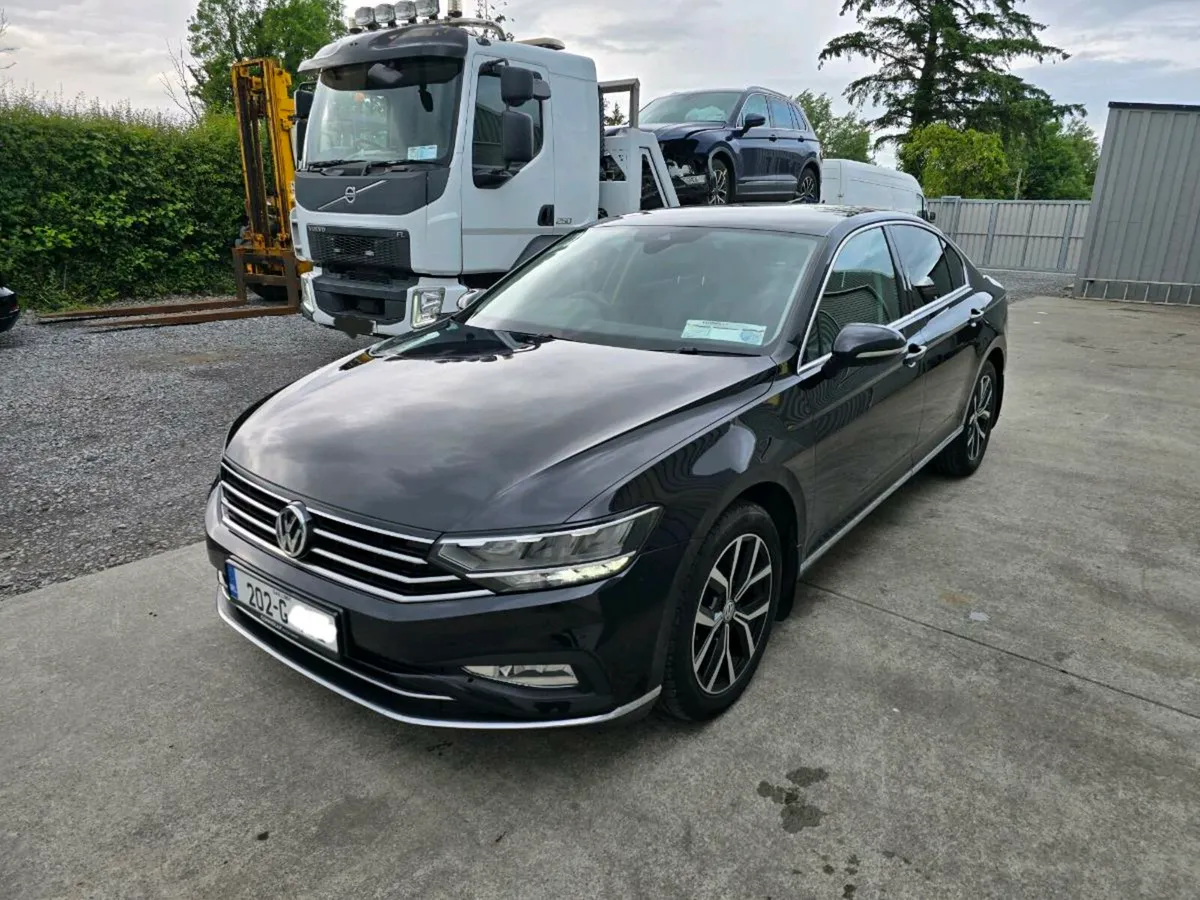 202 VW PASSAT - Image 1