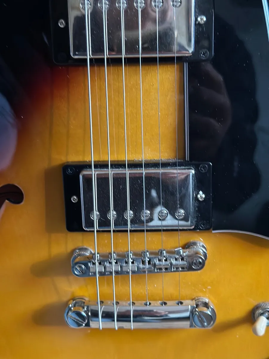 Epiphone ES-335 Vintage Sunburst - Image 3