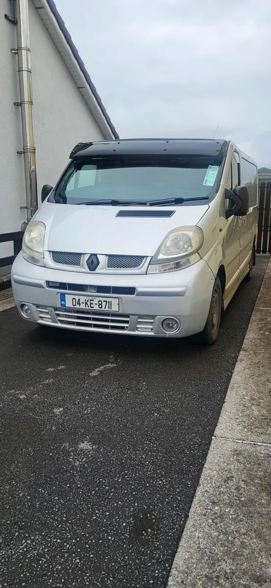 Renault Trafic 2004 - Image 2
