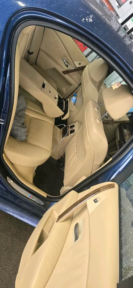BMW Series5 - 520D M Sport Z5SH 4DR AUTO - Image 4