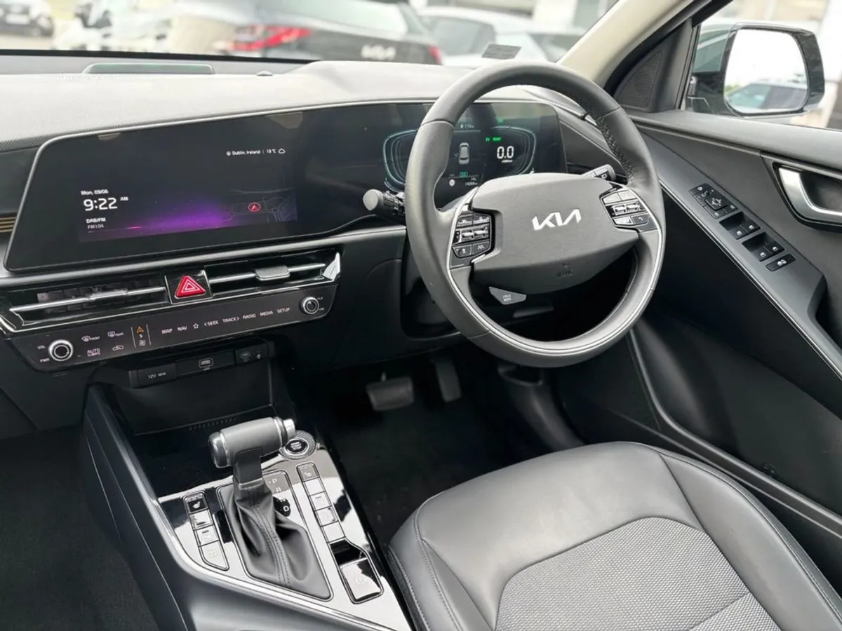 Kia Niro 1.6 K3 Plug in Hybrid Automatic - Image 4