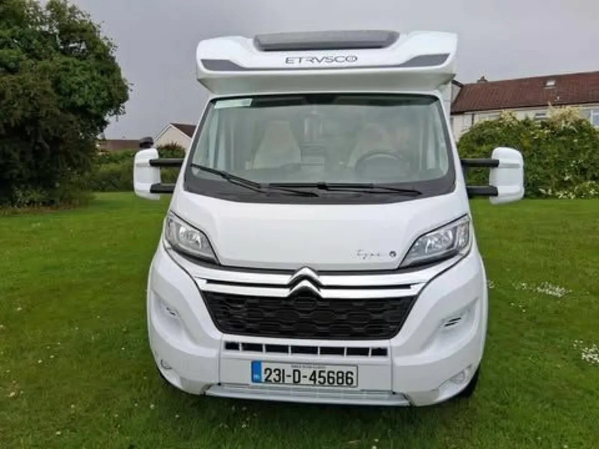 2023 Etrusco T6900 luxury Motorhome - Image 3