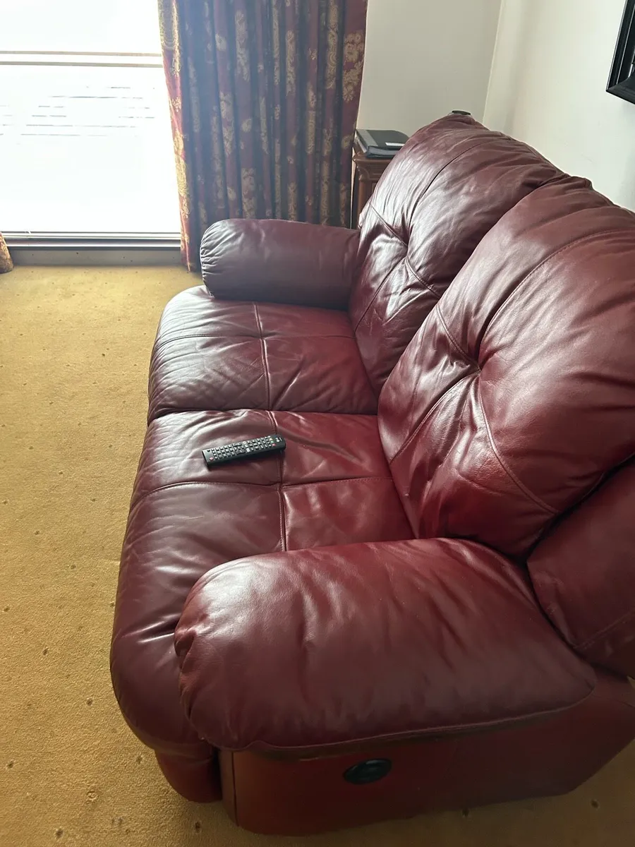 Electric recliner - Image 1