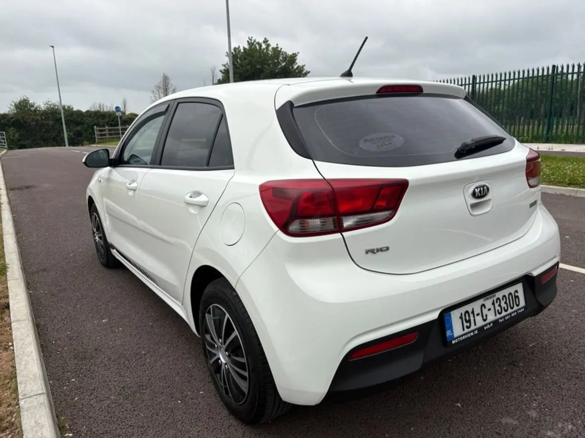 Kia Rio 1.25p Exceptional Condition - Image 4