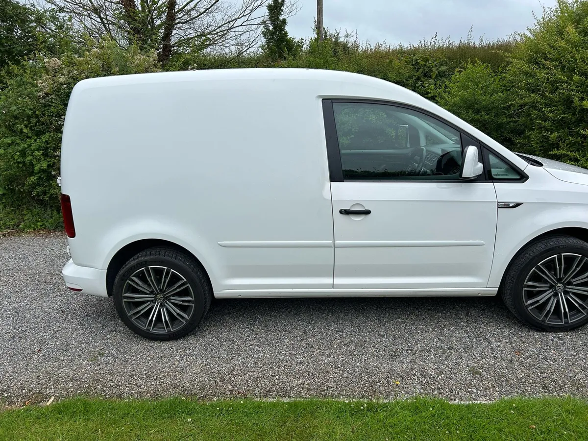 Volkswagen Caddy Startline - Image 4
