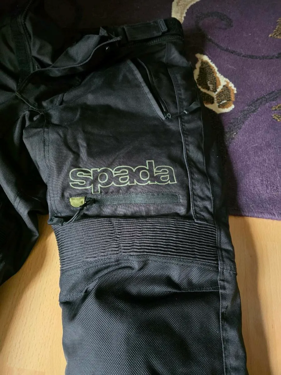 Motorcycle Clothing - Image 3