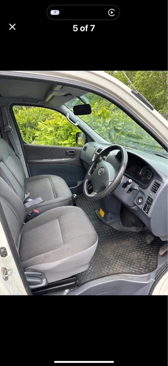 Toyota Hiace - Image 4
