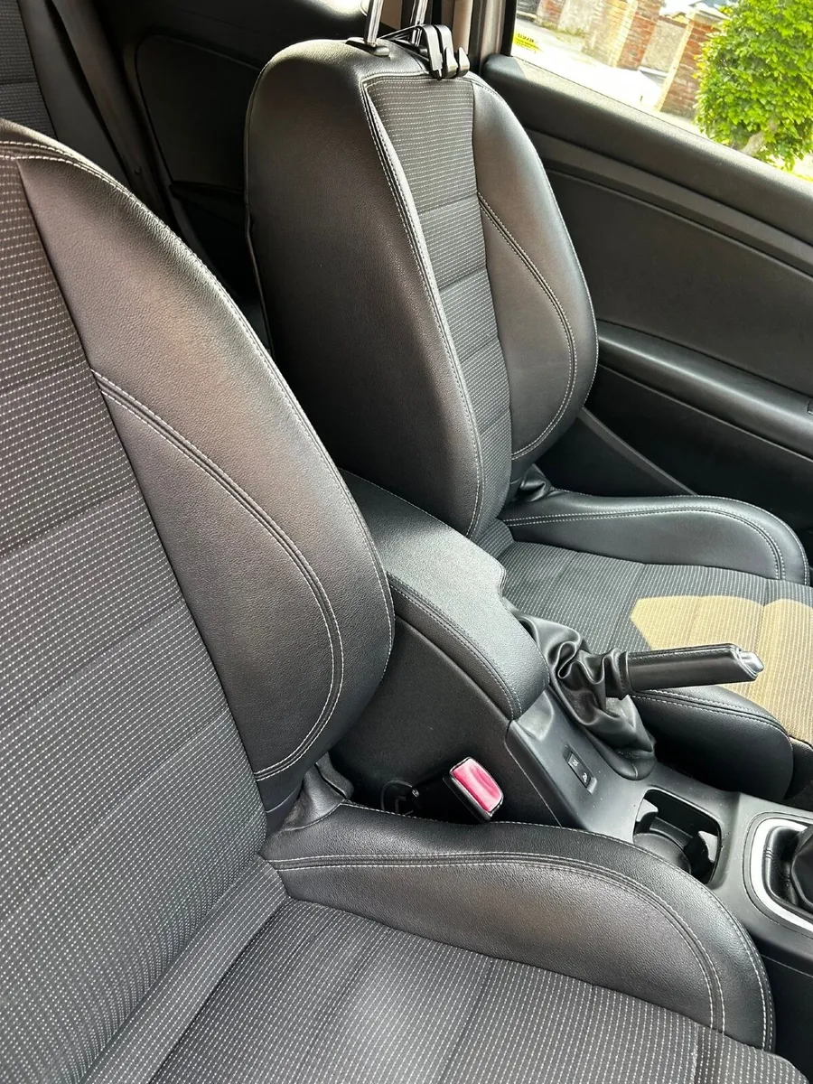 Renault Megane 2012 - Image 4