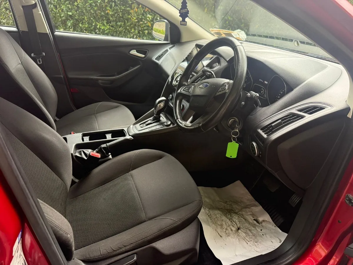 Ford Focus 2015 automatic - Image 3