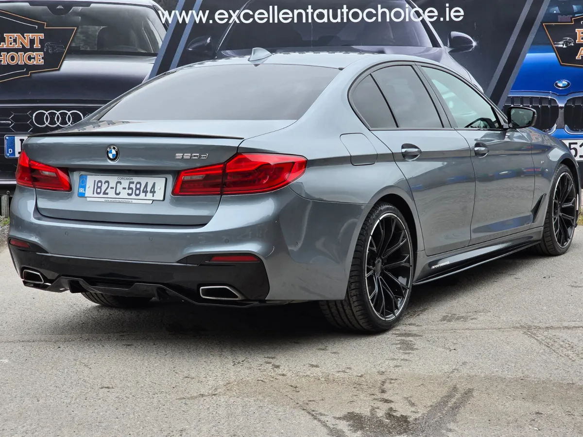 BMW 5-Series 2018 M-SPORT WITH PERFORMACE STONEBLU - Image 4