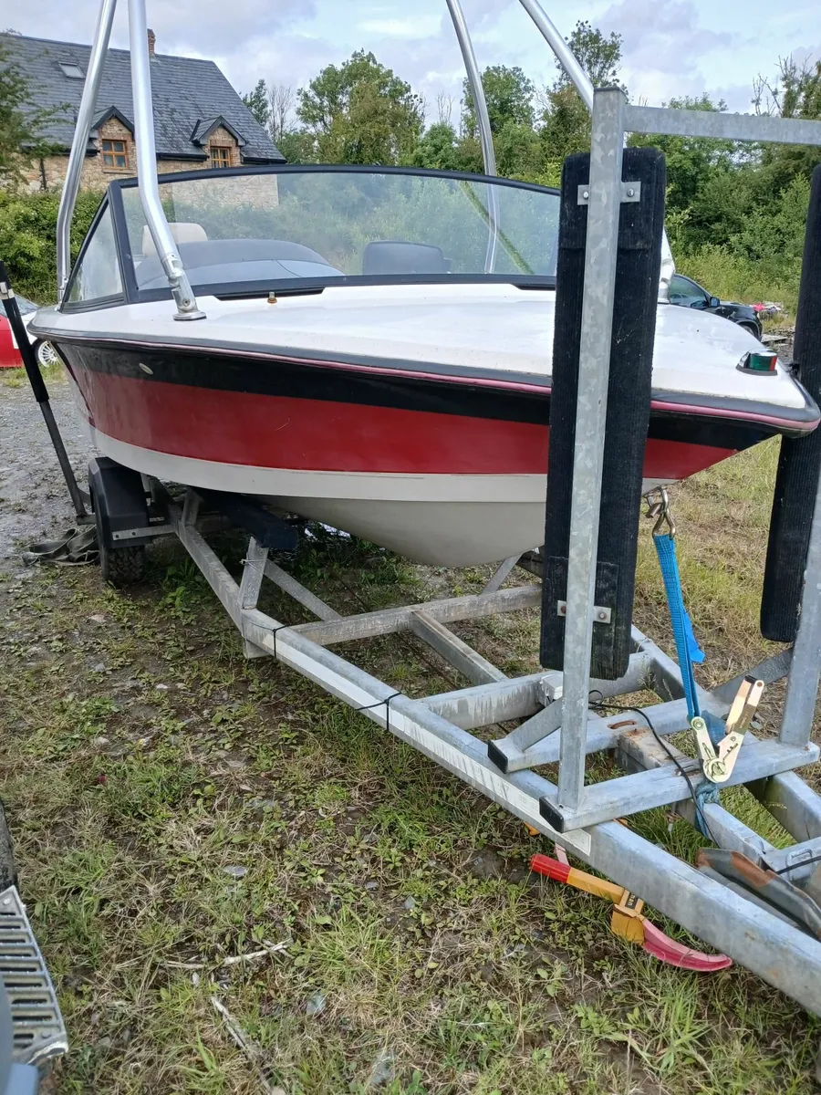 Speed boat - Image 1