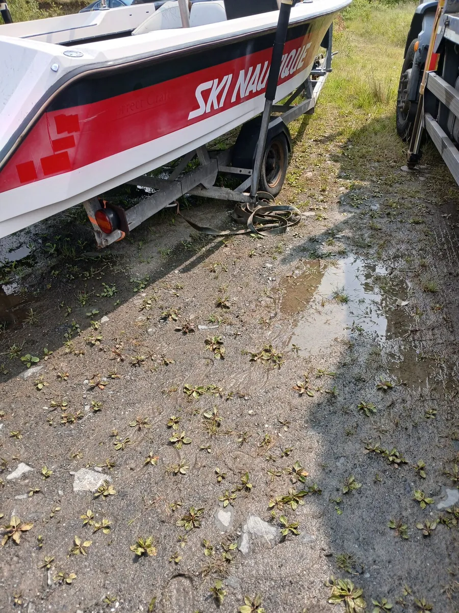 Speed boat - Image 3