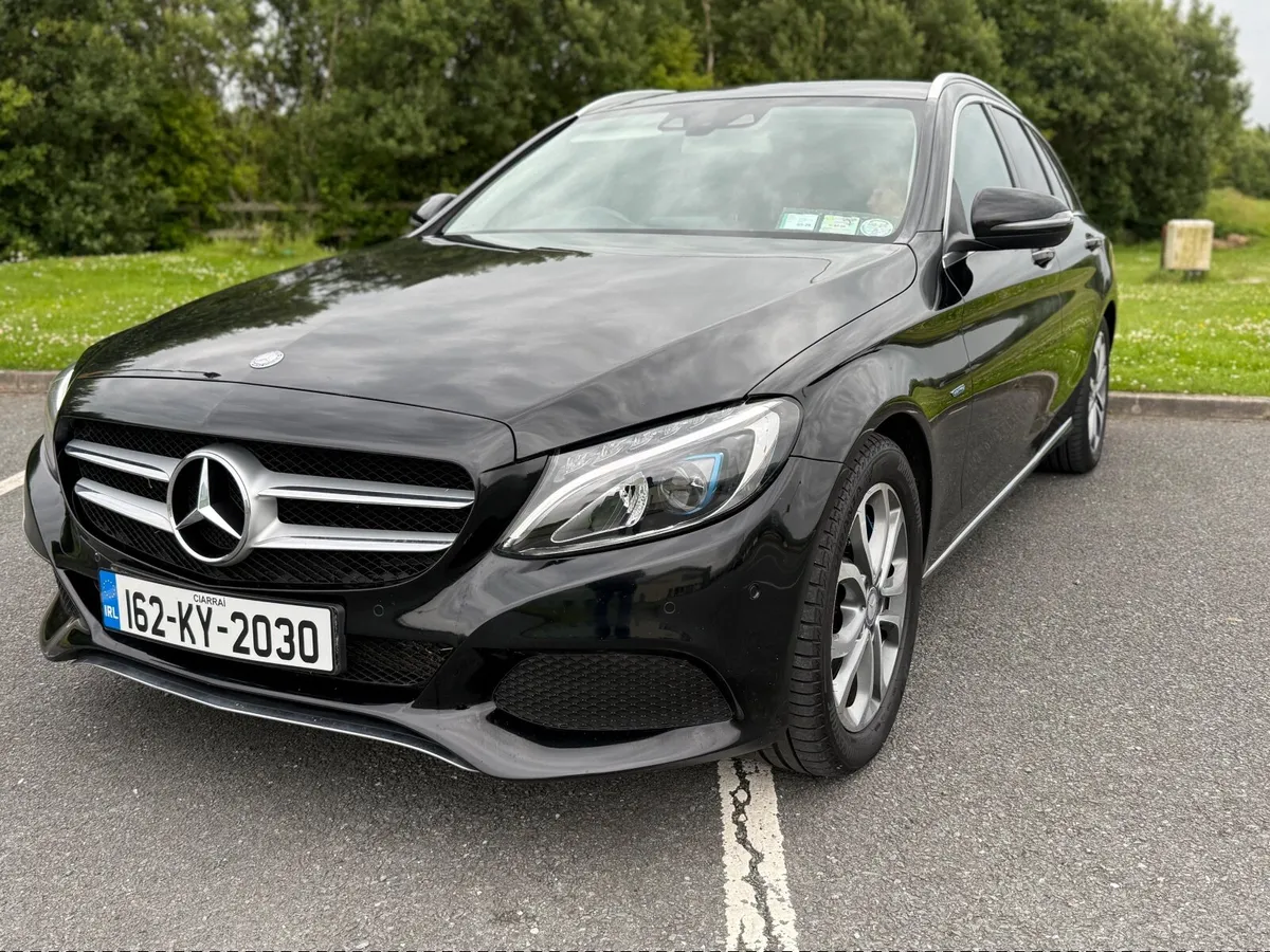 Mercedes-Benz C-Class 2016 - Image 4