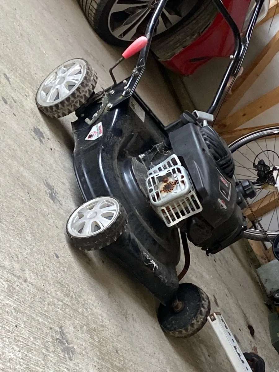 Lawnmower - Image 2