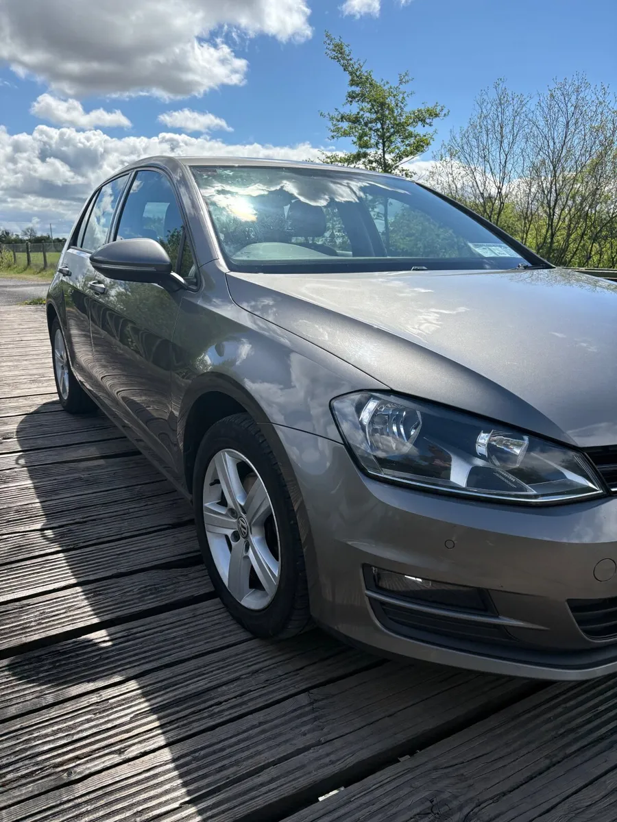 Volkswagen Golf 2015 - Image 2