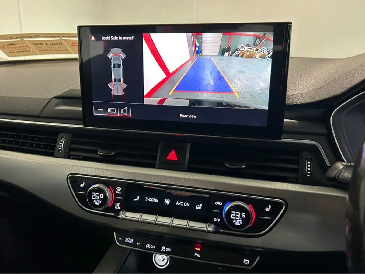Audi A4 Technik 35 TDI S-A - Image 3