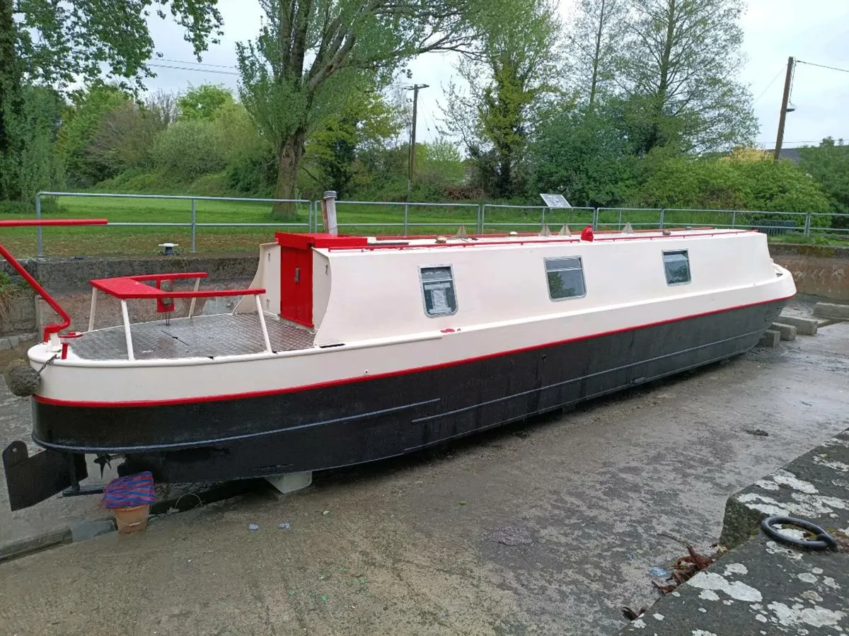 Barge narrow boat - Image 4