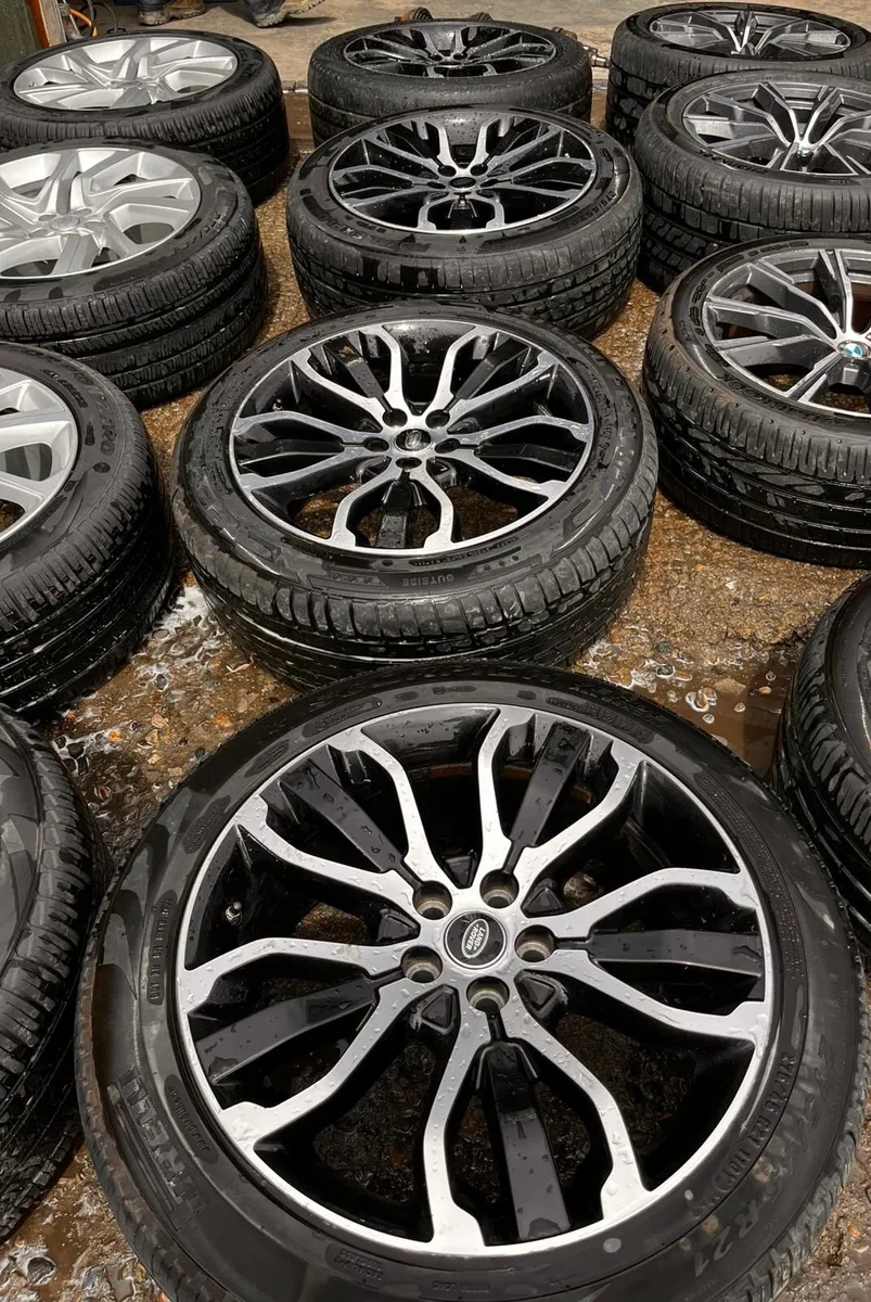 Land Rover Range Rover Alloys - Image 1