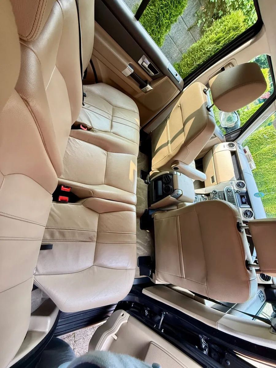 Land Rover Discovery 2016 - Image 4
