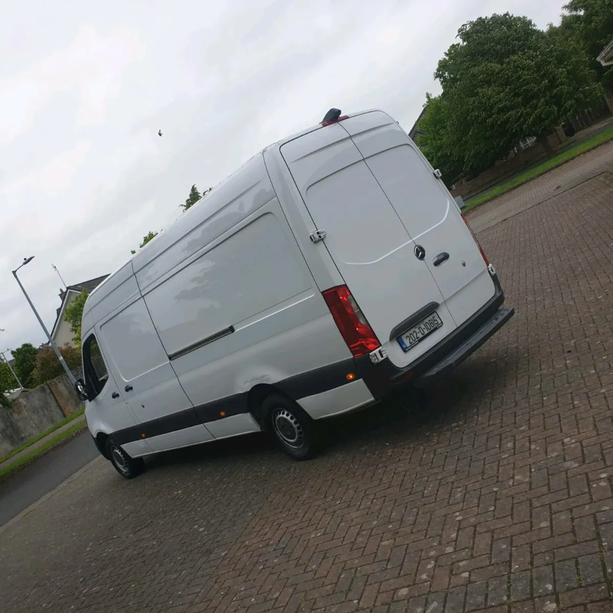 202 Mercedes Sprinter 316CDI Low Kms High Spec - Image 4