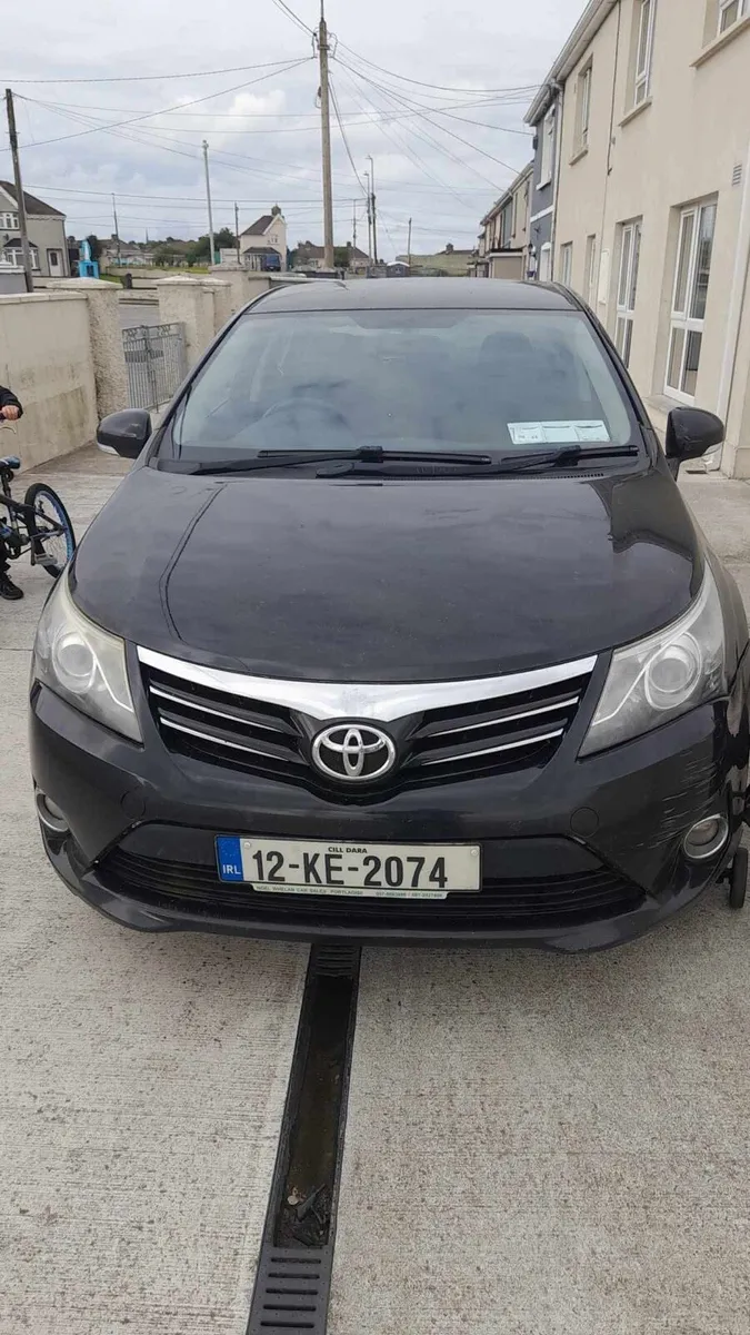 2012 Toyota Avensis - Image 3