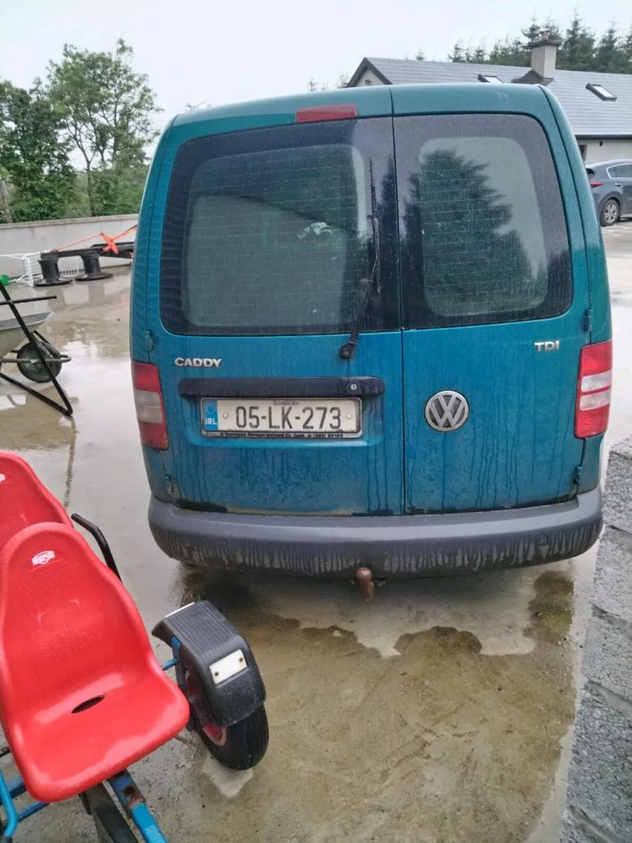 Caddy van and alloys - Image 2