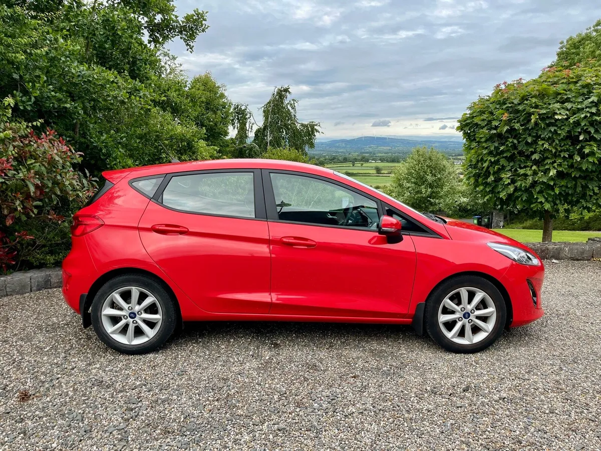 Ford Fiesta 1.1  (27km) - Image 3