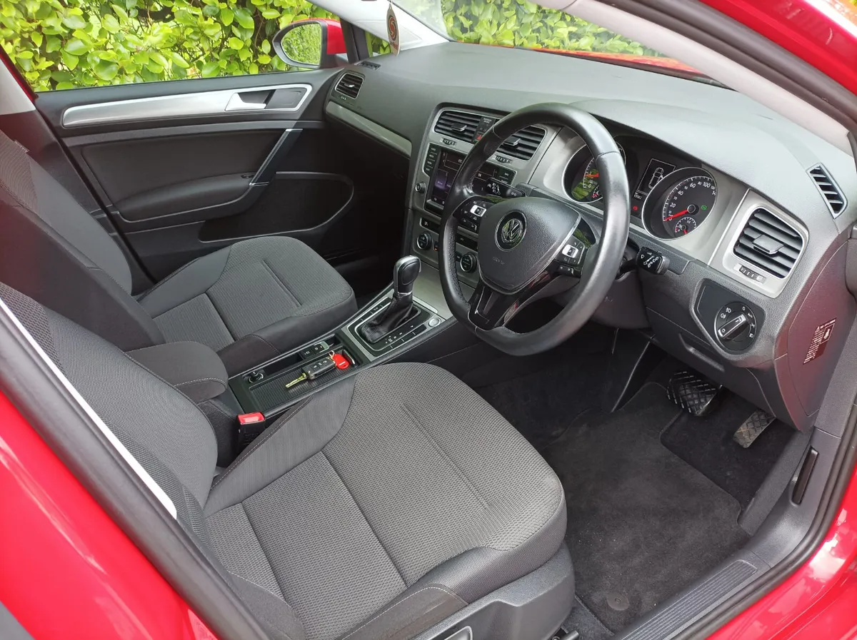 VW GOLF 1.2 TSI AUTO COMFORT PLUS 2016 - Image 3