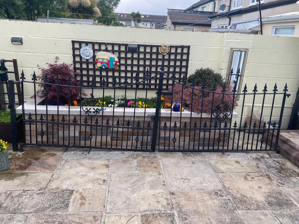 Garden gates - Image 1