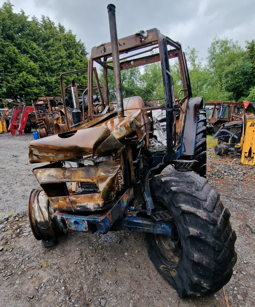 New Holland - Image 1