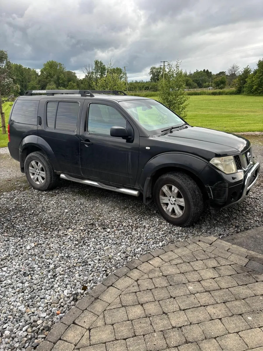 Nissan pathfinder - Image 1