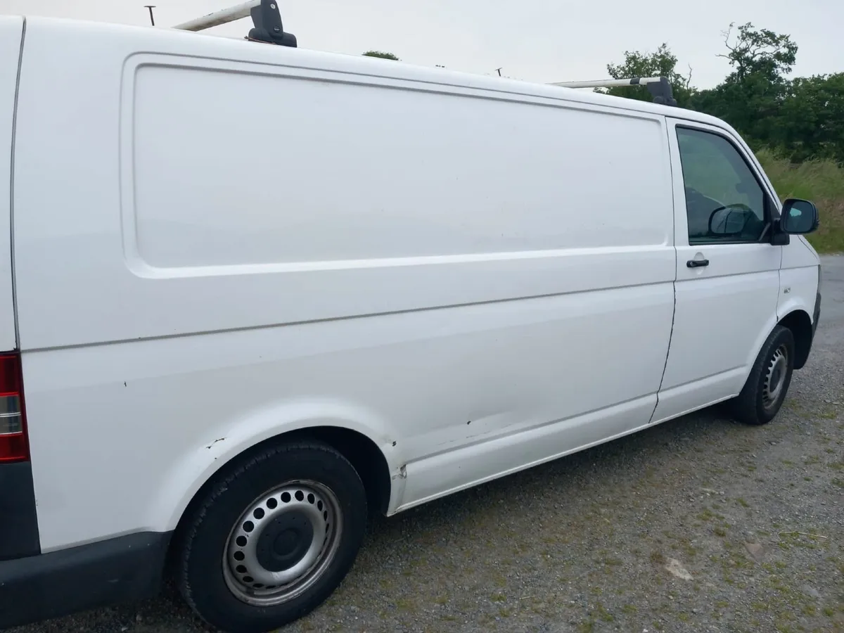 Volkswagen Transporter 2015 - Image 3