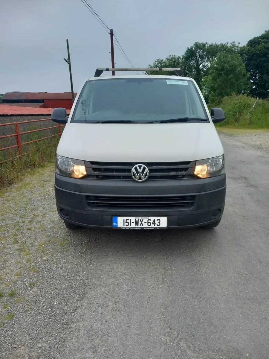 Volkswagen Transporter 2015 - Image 1