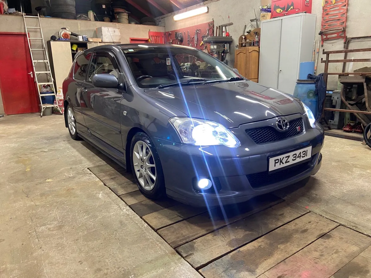 Toyota t sport - Image 1
