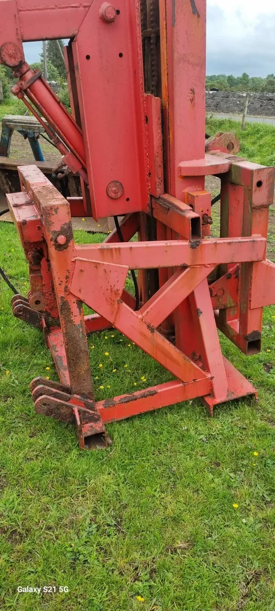 Hydralic hoist with extention - Image 1