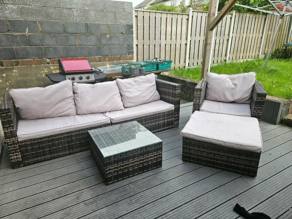 Rattan Garden Set - Image 1