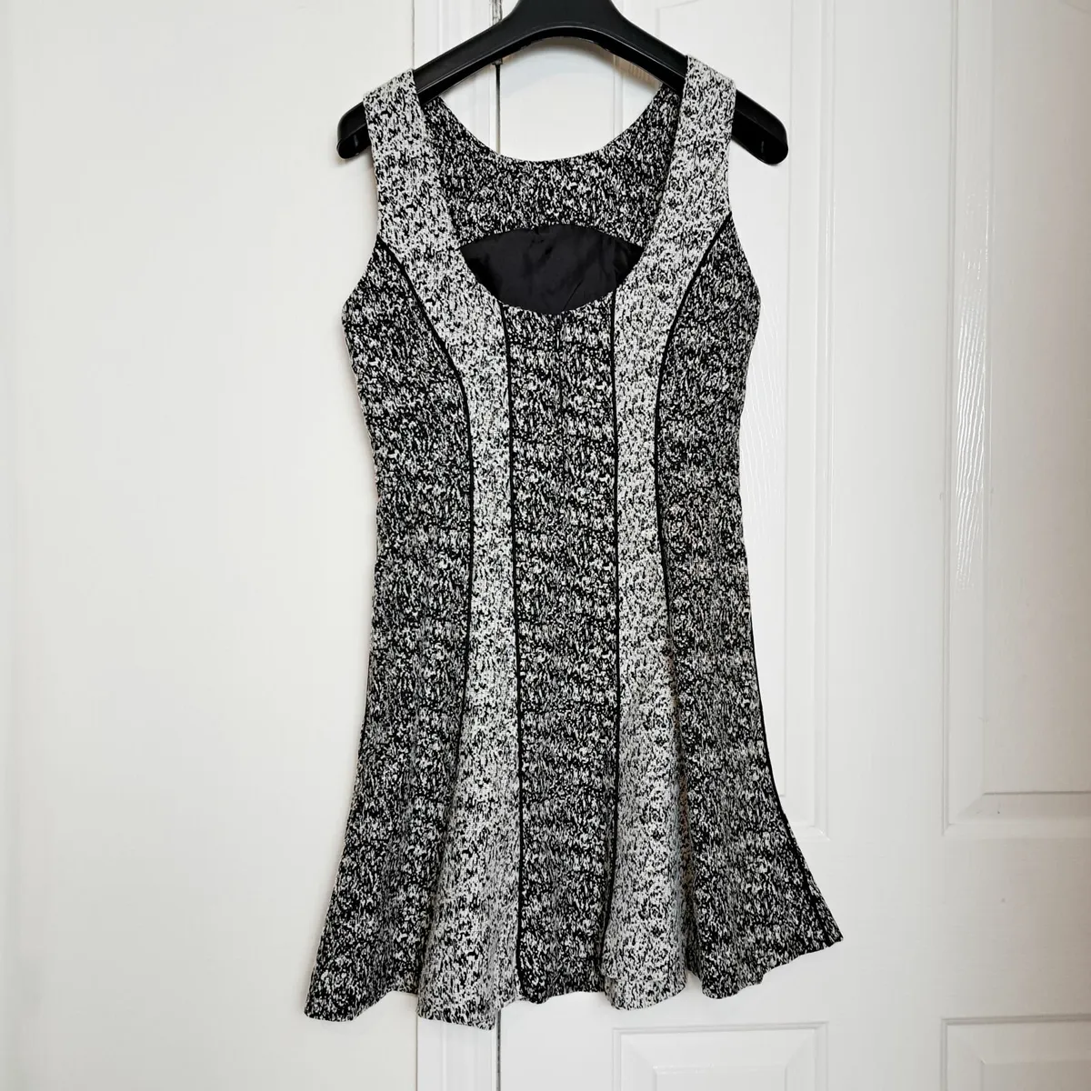 H&M Black & White Sleeveless Mini Dress 8UK/36EU - Image 2