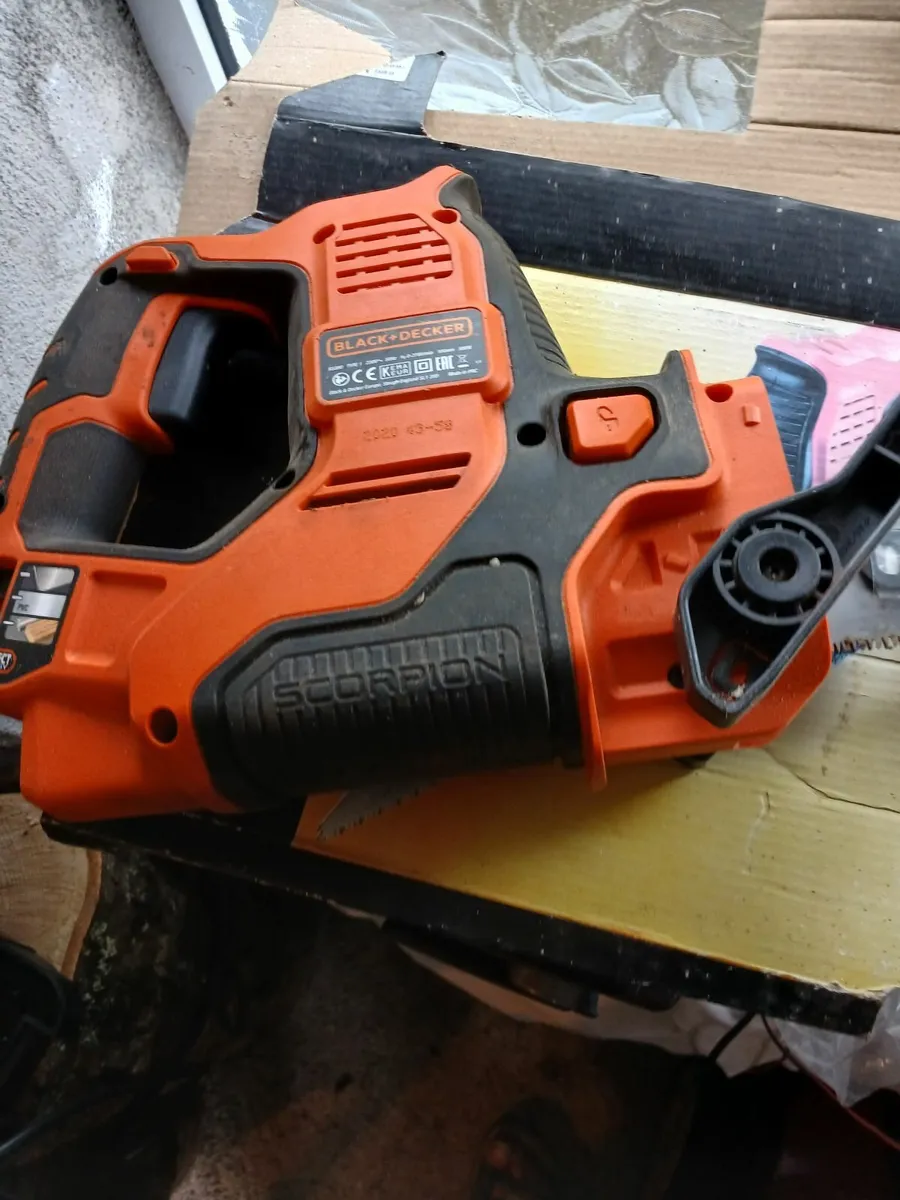 Electric saw - Image 2