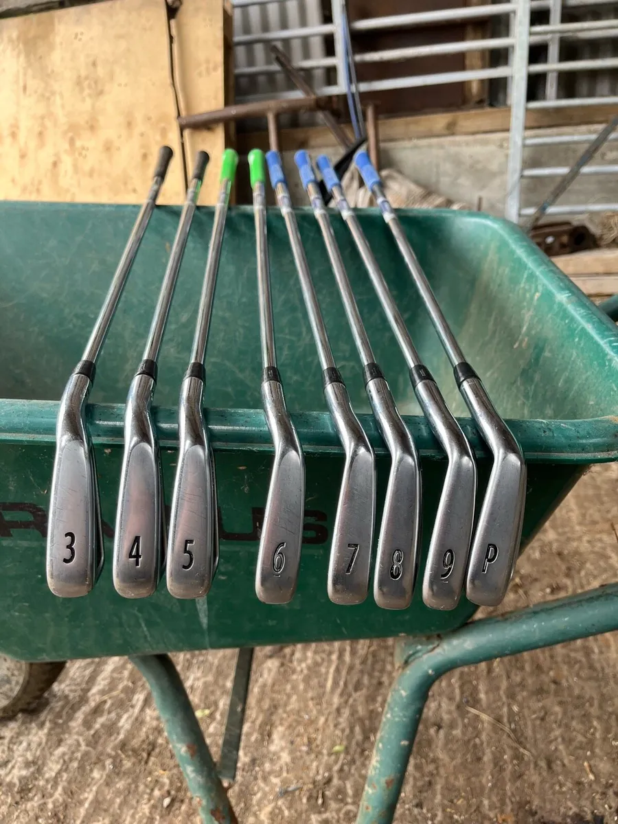 Titleist AP2 iron set - Image 3