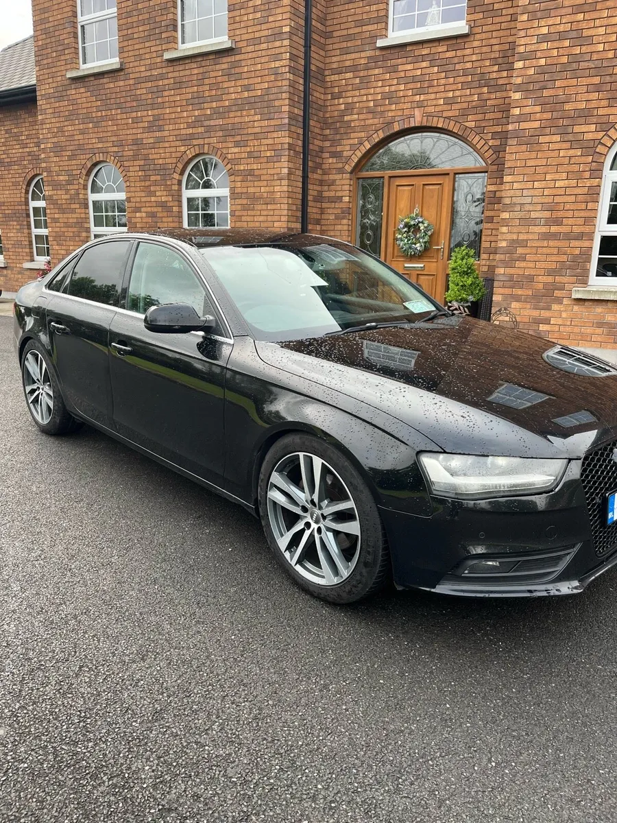 Audi a4 - Image 1
