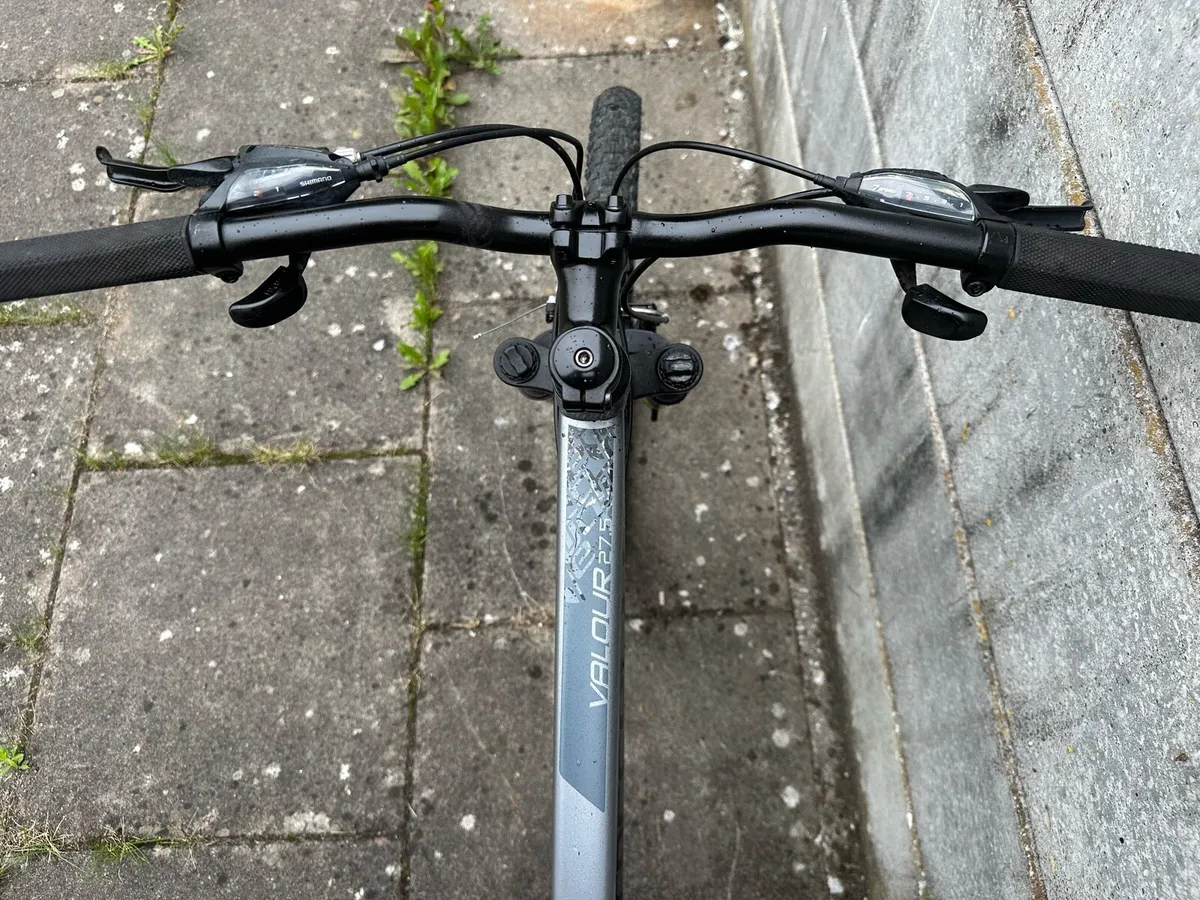 Carrera vengeance Mountain bike - Image 3