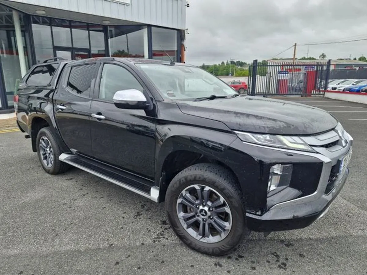 Mitsubishi L 200 Intense 6MT 4DR - Image 1