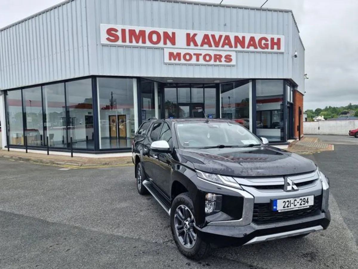 Mitsubishi L 200 Intense 6MT 4DR - Image 2
